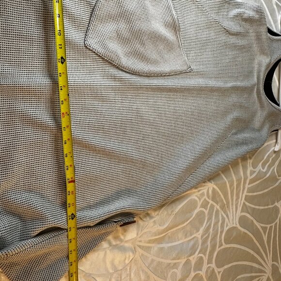 Funky BIG button Dress - Picture 12 of 12